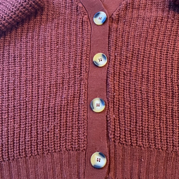 Love change sweater - Picture 3 of 4